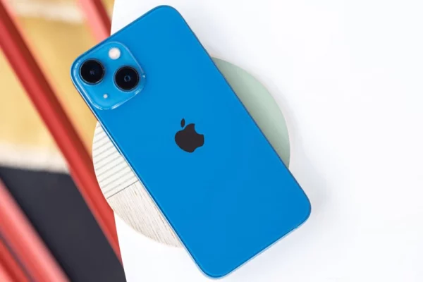 Apple iPhone 13 128GB/256GB/512GB ROM Original débloqué A15 bionique Hexa Core IOS 5G Face ID 6.1 "écran OLED iphone13 téléphone portable – Image 24