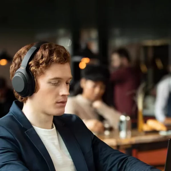 Sony WH-1000XM4 écouteurs Bluetooth sans fil de sport montés sur la tête avec écouteurs d'appel d'oreille complète casque de sport d'affaires de jeu – Image 12
